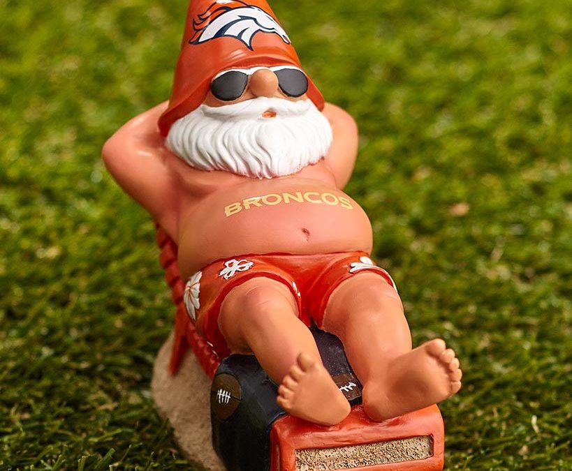 LTD NFL Beach Gnomes (Denver Broncos)