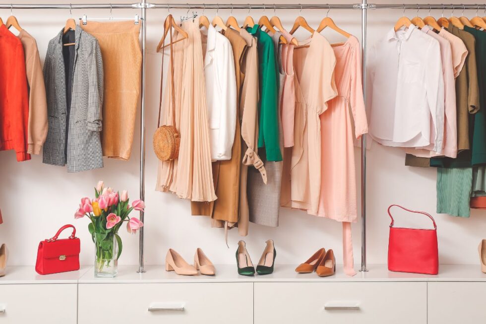 How To Refresh Your Wardrobe On A Budget - Shopping Bookmarks